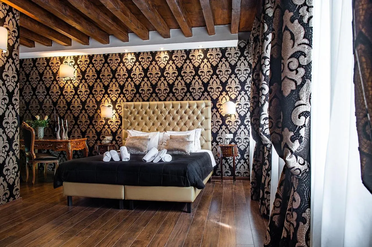 Domus Superior Hotel Venice 2*,  Italy
